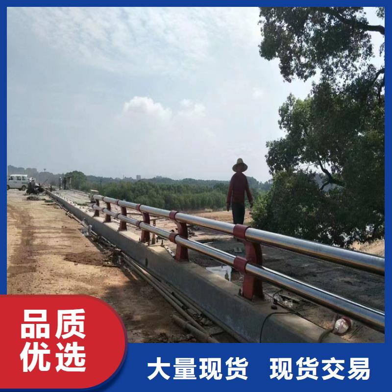 广西南宁本土交通道路防撞护栏寿命长久