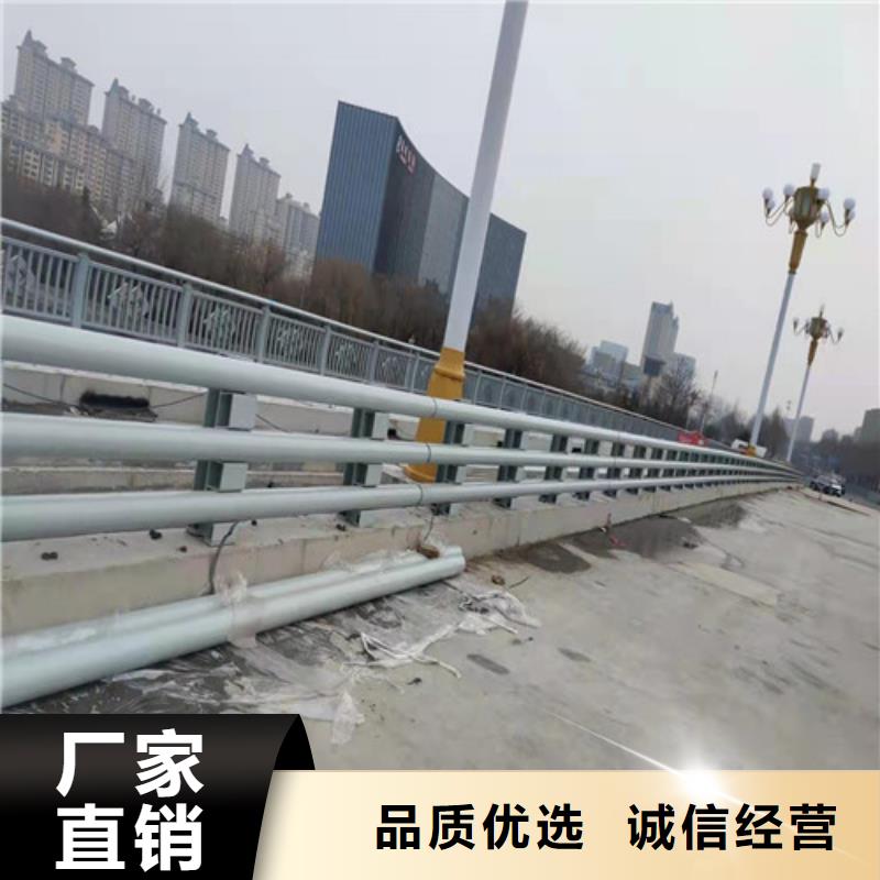 甄选：防撞公路护栏厂家