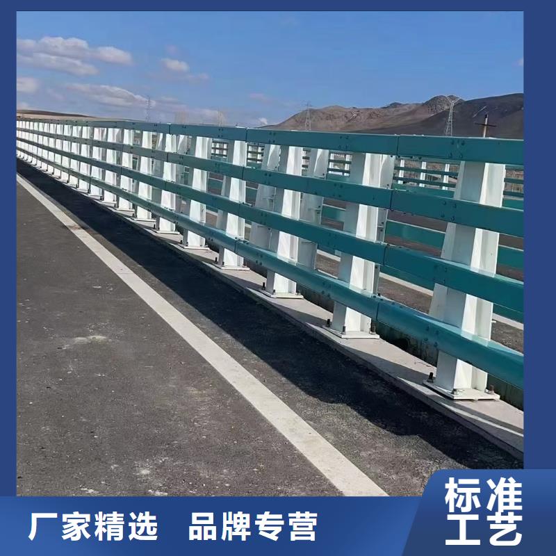 道路防撞护栏厂家设备齐全