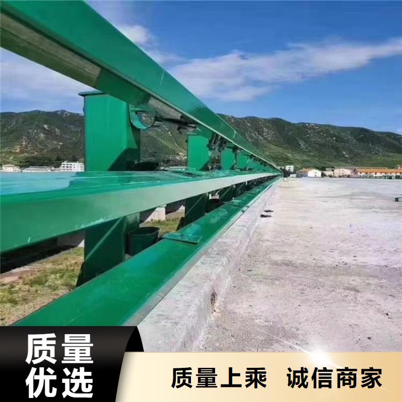 游仙区梁柱式道路防撞护栏安装现场图