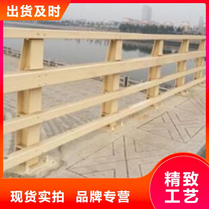 现货供应公路防撞护栏_厂家